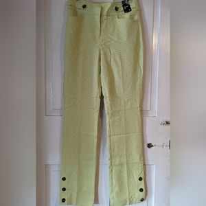 Size 4, NWT, New York and Company green trousers
